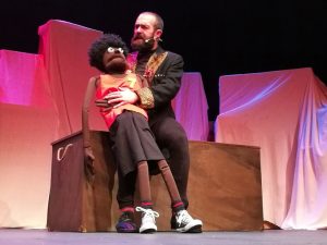 'El desván de nunca jamás', de la compañía extremeña Maltravieso Teatro.