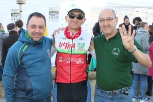 Ezequiel Ruano celebrando la superación del reto.