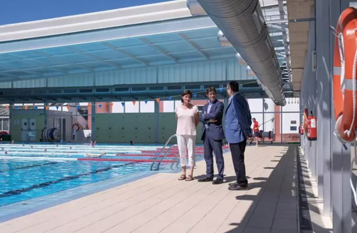 Piscina Torreblanca. Foto: Archivo Ayuntamiento de Sevilla.