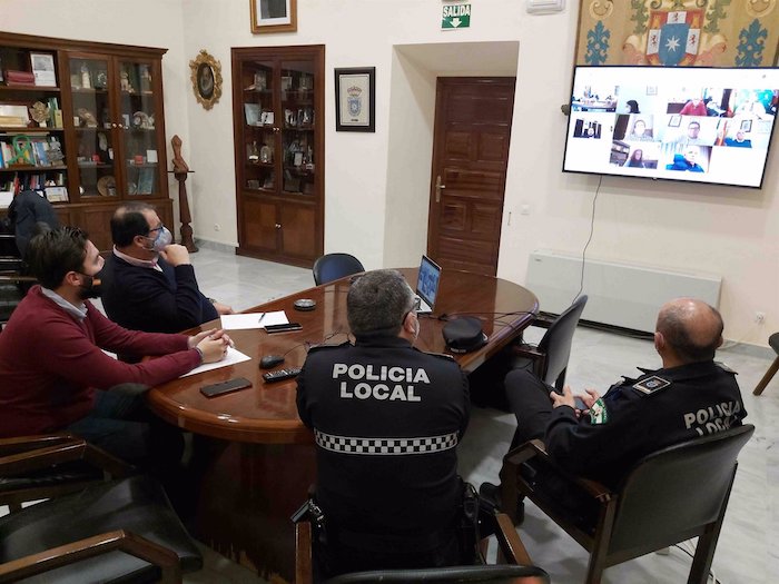 Carmona se une al centro de coordinación policial de la provincia frente a la pandemia