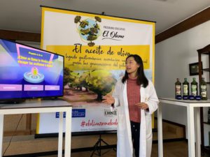 Una empresa sevillana organiza la primera cata de aceito de oliva online para escolares de Valenzuela