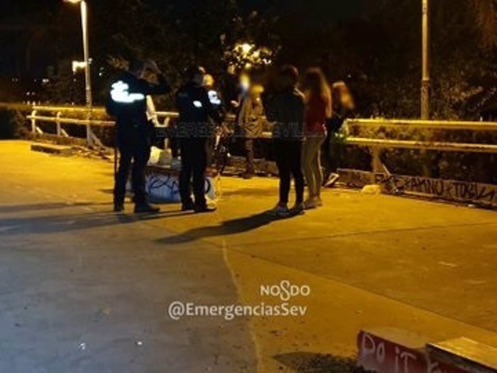 Más de 350 denuncias en el puente por mal uso de la mascarilla, ruidos y consumo de alcohol en la calle