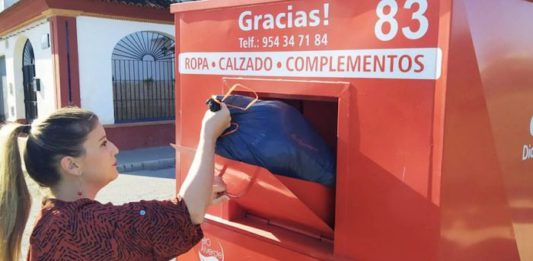 Cáritas Diocesana anima a colaborar con su proyecto textil donando nuestra ropa usada