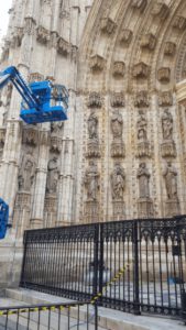 Las labores de seguimiento y control anual de las portadas de la Catedral concluyen a final de abril