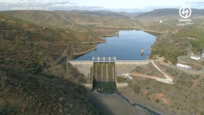 Campaña de ahorro de agua ante la tendencia a la baja del volumen embalsado