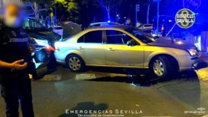 Un conductor ebrio es detenido tras perseguirlo la Policía por varias calles de Sevilla