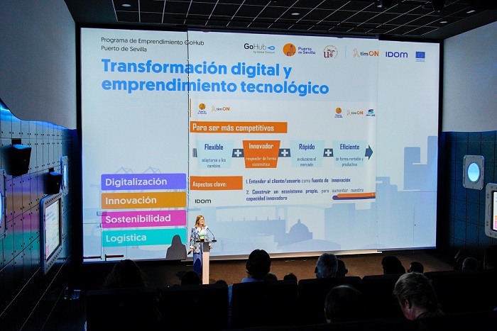 El Puerto de Sevilla presenta un plan de digitalización para mejorar la competitividad