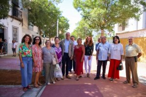 Abierto el tránsito peatonal de la nueva Avenida de la Cruz Roja