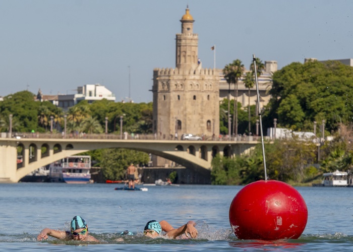 VI Travesía solidaria del Guadalquivir