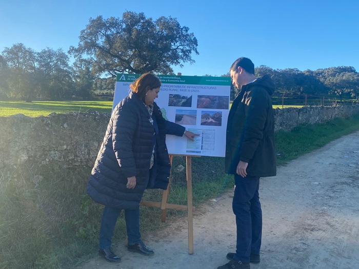 Arreglo de 3 kilómetros de vía pecuaria en Constantina