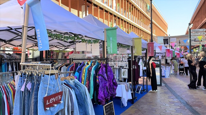 Pop-Up Market