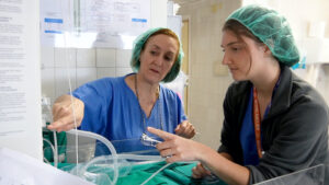 El Hospital Virgen Macarena celebra una jornada de puertas abiertas para residentes