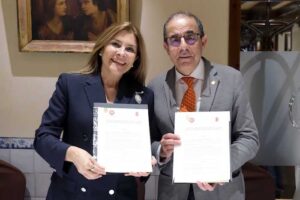 La Universidad de Sevilla y la República Dominicana realizarán intercambios académicos y culturales